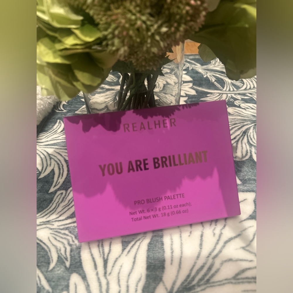 RealHer “You Are Brilliant” Pro Blush Palette, 6 Shades Full Size NEW in Box